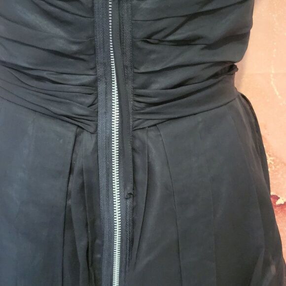 MARC JACOB'S BLACK STRAPLESS MINI DRESS - Picture 8 of 12